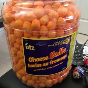 Meet your Posher, Larry